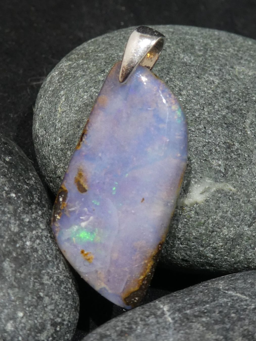 Ciondoli: Anhänger Boulder Opal. – Nuovo (secondo la descrizione) da Niederbüren venduto da Raphael014