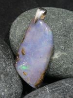 Anhänger Boulder Opal.