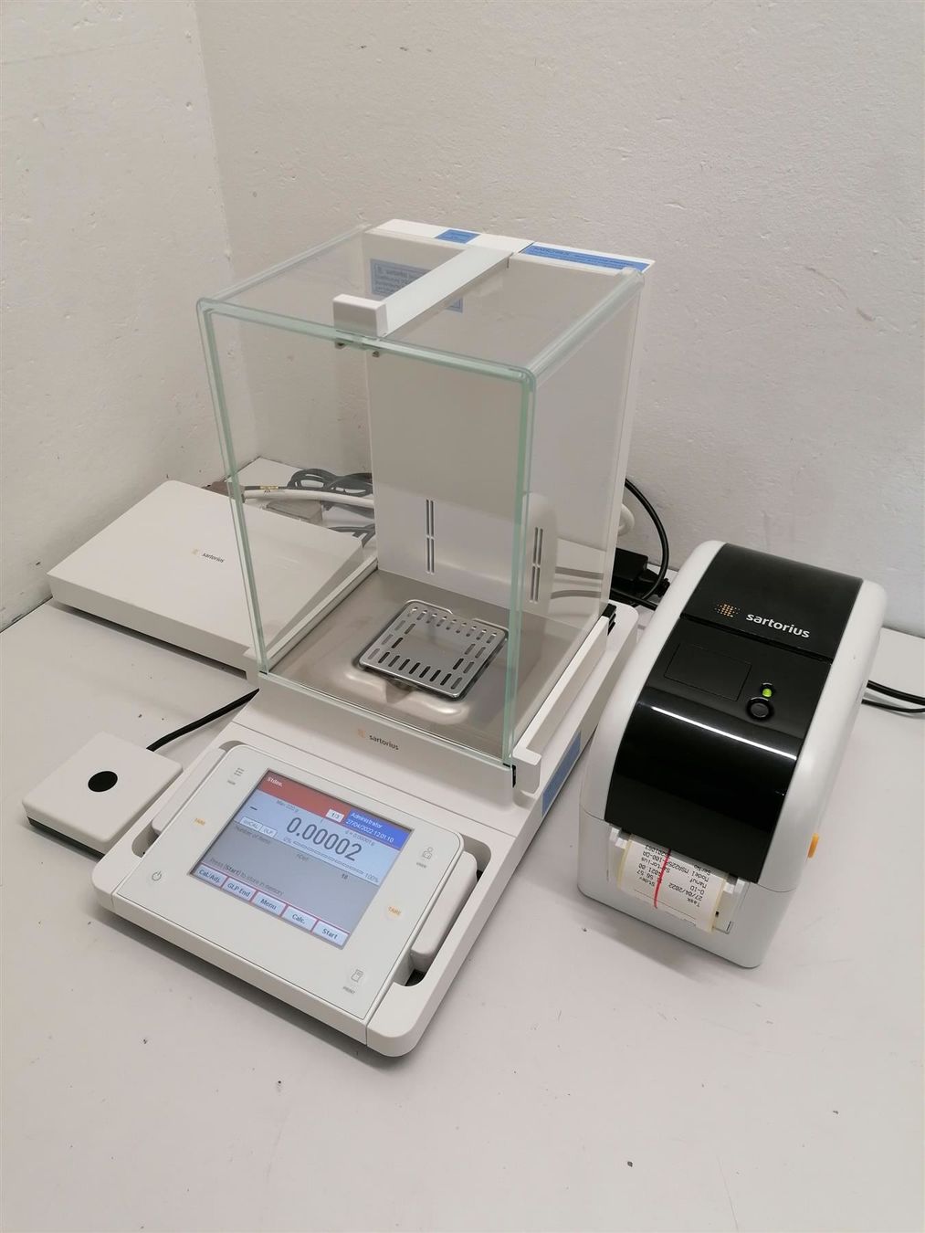 Accessori da laboratorio: Sartorius MSA225P-100-DA mit Zubehör! – Usato da Niederdorf venduto da LeptonAG_Labor