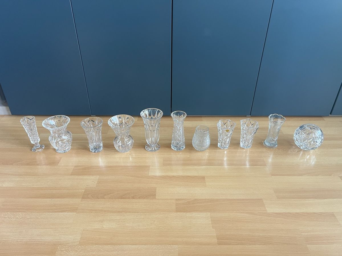 Vase & Récipients: 11 diverse Kristallvasen – D'occasion à Wettingen par erma_5430