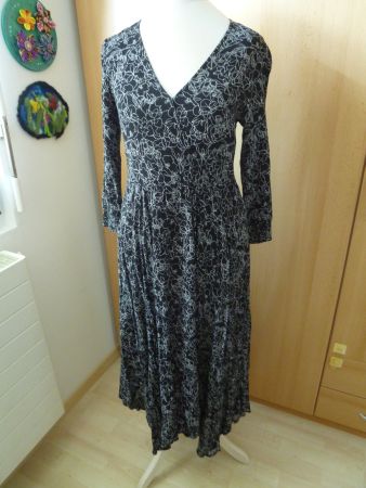 langarm Kleid  Herbst-Kleid Gr. 36  schwarz