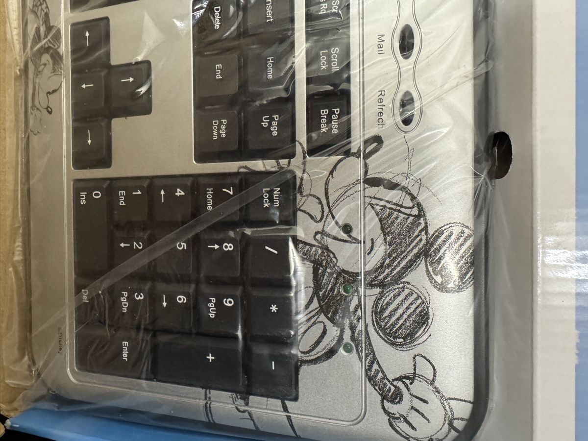 Tastaturen: Disney Multimedia-Tastatur, Neu – Neu und originalverpackt aus Seewen SZ von QM.03 2