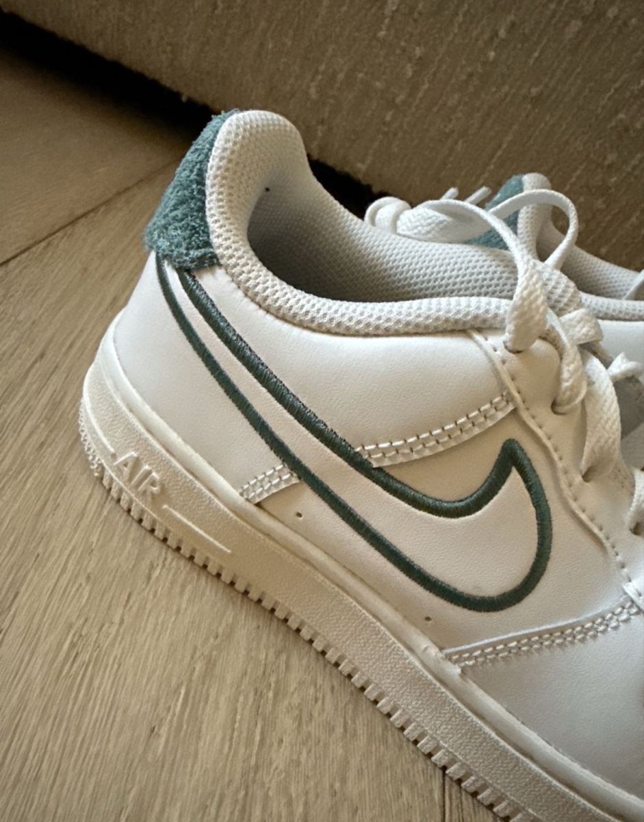 Chaussures hommes: Baskets Nike – D'occasion à Genève par bon_8567 2