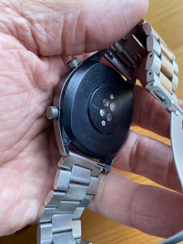 Huawei Smartwatch: Huawei GT2 avec bracelet acier – Usato da Prangins venduto da Timband 1