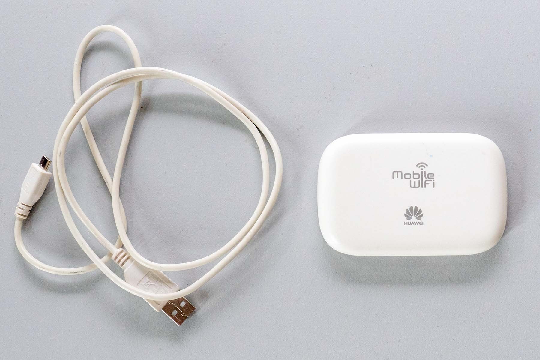 Huawei Modem & Router: Swisscom Huawei Mobile Hotspot E5330 SIM WiFi Router – Usato da Basel venduto da phil4001 1
