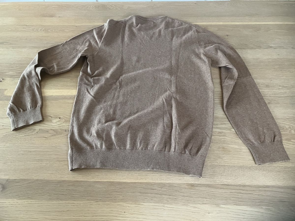 Pulls & Sweat-shirts: Leichter Pullover aus Baumwolle Gr. M – D'occasion à Bettwiesen par Zustand57 1