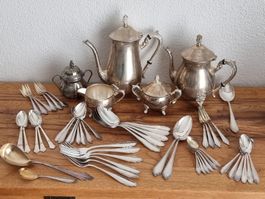 57-teiliges-Set Kaffekanne und Besteck
