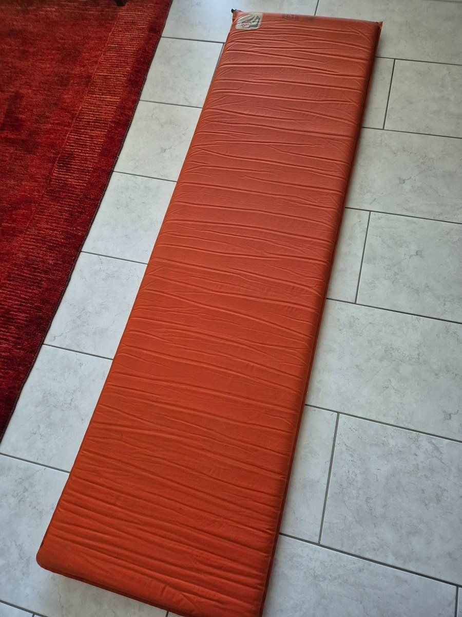Thermarest Matratzen: 2x Therm a Rest Campingmatten / Isomatten – Gebraucht aus Thun von Sheepli