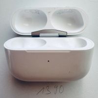 Original Apple Ladecase MagSafe A2700 für AirPods Pro 2 Gen.