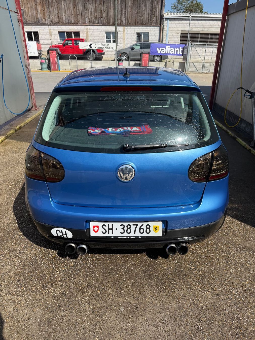 VW Automobili: Vw Golf 5 1.6 FSI – Usato da Neuhausen venduto da ion_6nb9 1