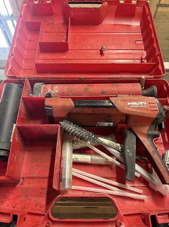 Tutti gli attrezzi: Hilti Hit  – Usato da Morschach venduto da Huser84