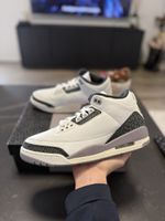 Jordan 3 Cement Grey taille 42