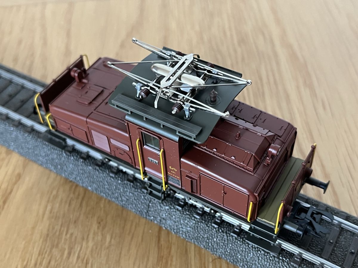 Märklin Modellini di ferrovie: SBB Ee 3/3 Märklin mfx-Digital – Usato da Basel venduto da Re620_11627 3