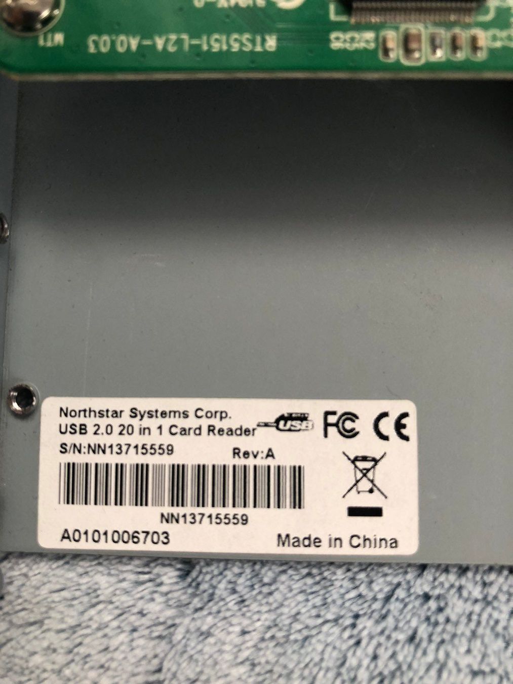 PCs: Card Reader – D'occasion à MAGDEN par GoldenEagle2020 2