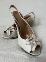 Wunderschöne Lederschuhe Beige Gr. 37