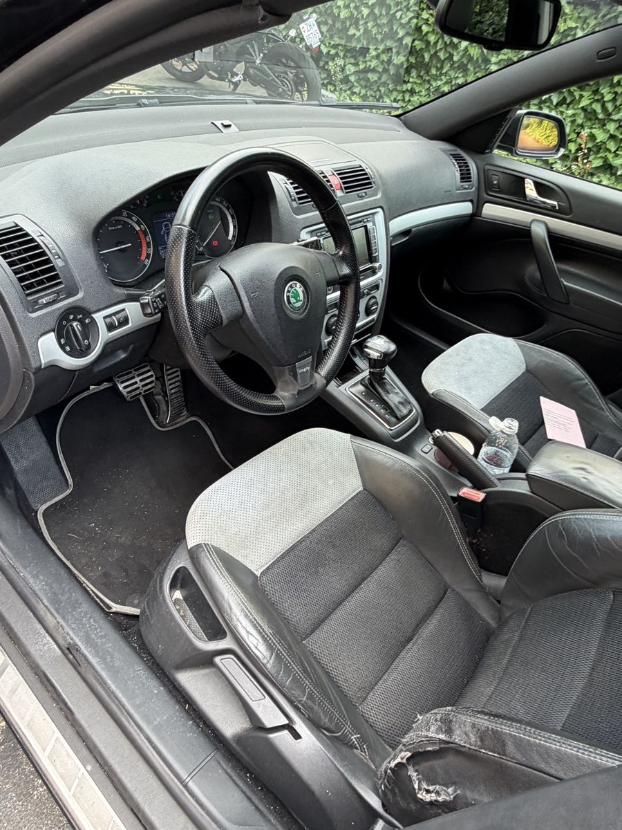 Skoda Autos: Skoda Octavia Rs 2.0TDI – Gebraucht aus Winterthur von EasyRS 8