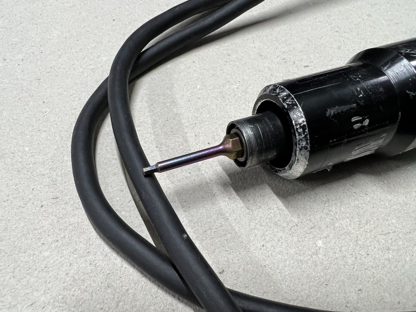 Altro per industria metallurgica: Delvo Elektroschrauber mit Steuergerät – Usato da Zuchwil venduto da dragosmd-maschinen 2