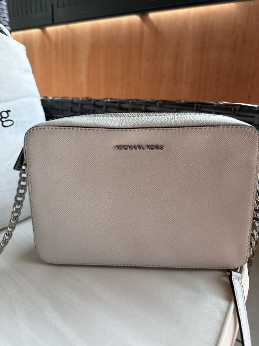 Michael Kors Taschen für Damen: Michael Kors Camera Bag Leather – Gebraucht aus Lugano von Micolb