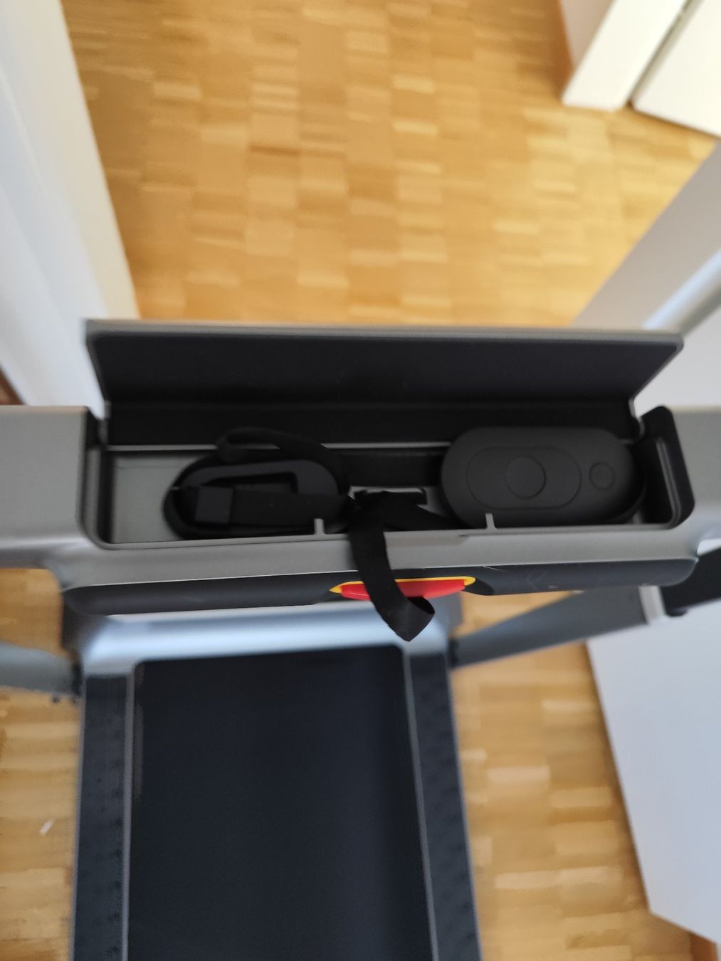 Macchine per carico, silaggio e trasporto: Tapis de marche (Kingsmith R2) – Usato da St. Gallen venduto da CoralieCapt 5