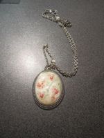 Kette Anhänger /Blumenmuster