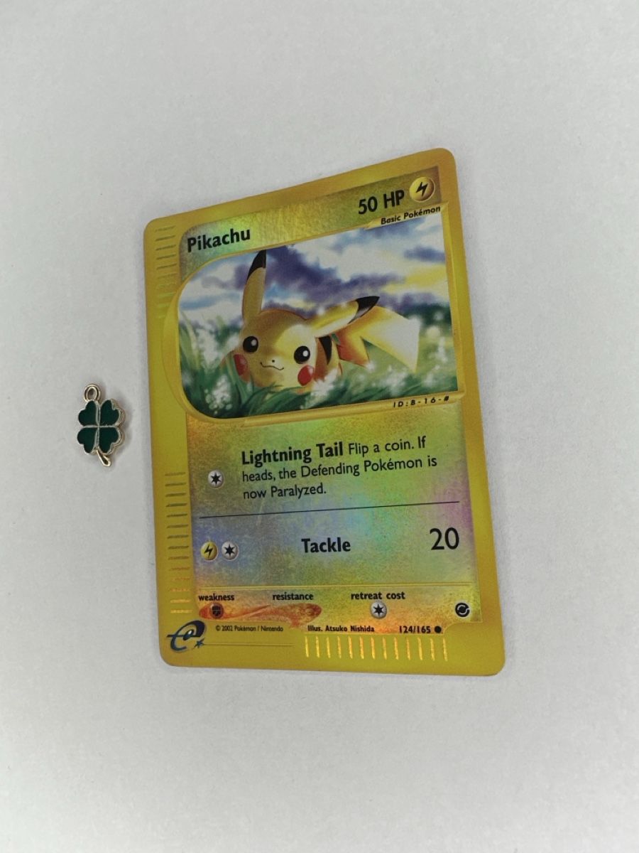 Pokémon Cartes à collectionner: Pikachu 124/165 Expedition Base Set Reverse Holo – D'occasion à Uster par Neonschwarz 2