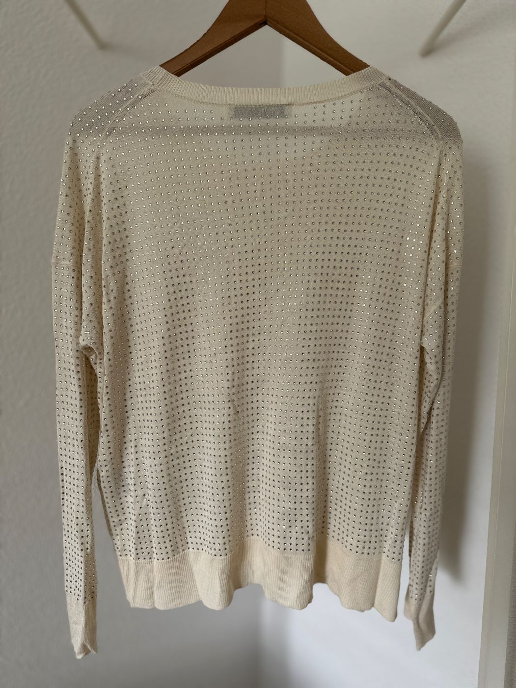Zara Maglioni & Felpe: ZARA lockerer Pulli mit Strasssteinen, Gr. L, Cremefarben – Nuovo (secondo la descrizione) da Zürich venduto da methee1107 1