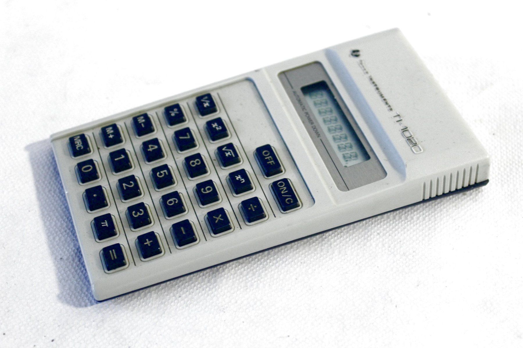 Texas Instruments Calcolatrici tascabili: Vintage Taschenrechner TEXAS INSTRUMENTS TI-1020 – Usato da Bern venduto da kultiges 3