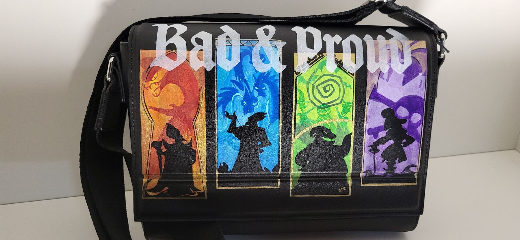 Borse: Disney villans custom tasche Jafar Ade Captain – Nuovo e nell'imballaggio originale da Camignolo venduto da Hakunamat5 1