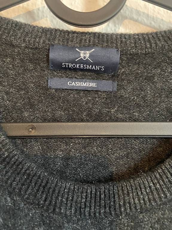 Maglioni & Felpe: Dunkelgrauer strokesman cashmere Pullover – Usato da Basel venduto da lafleur2663 2