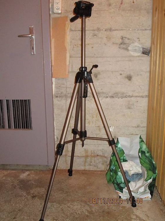 Treppiedi & Teste: trépied pour appareil photo ou caméra – Usato da Clarens venduto da krampou 3
