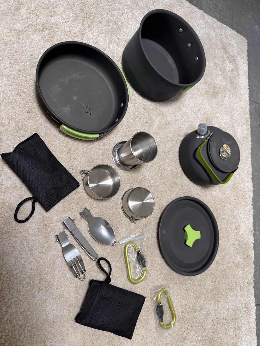 Cucine complete: Kit de cuisine de randonnée  – Usato da Fribourg venduto da VanHein91
