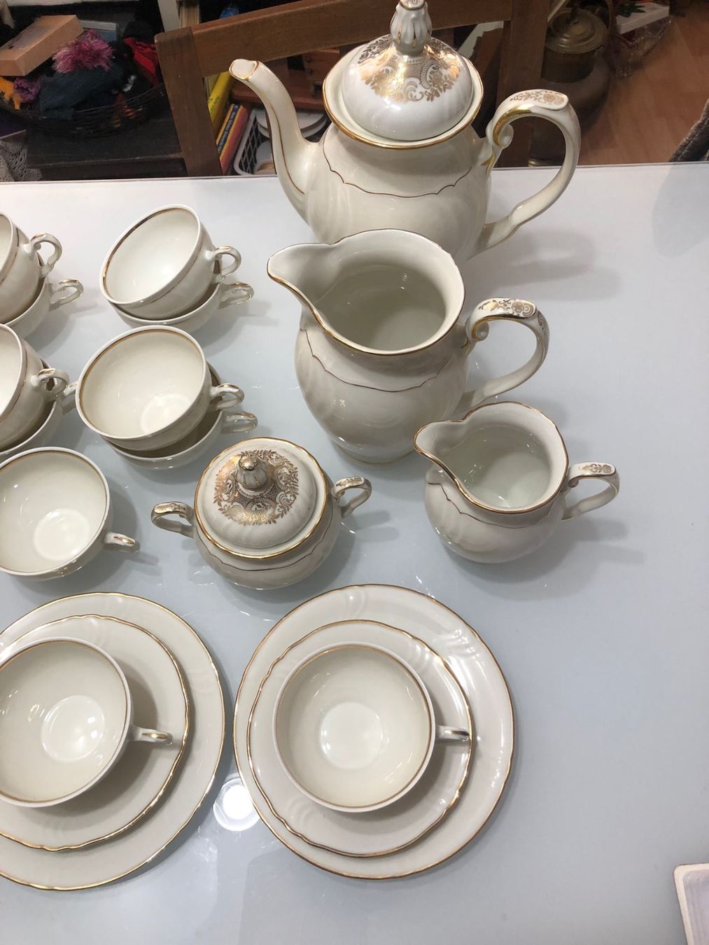 Set di piatti: Wunderschönes "Bavaria" Kaffeeservice – Usato da Röschenz venduto da Tashroal 1