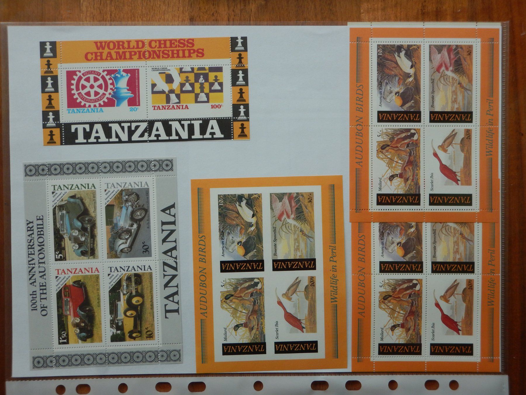 Tous les timbres: Tansania 31 Blöcke ** – D'occasion à Zürich par Muehlekauf 2