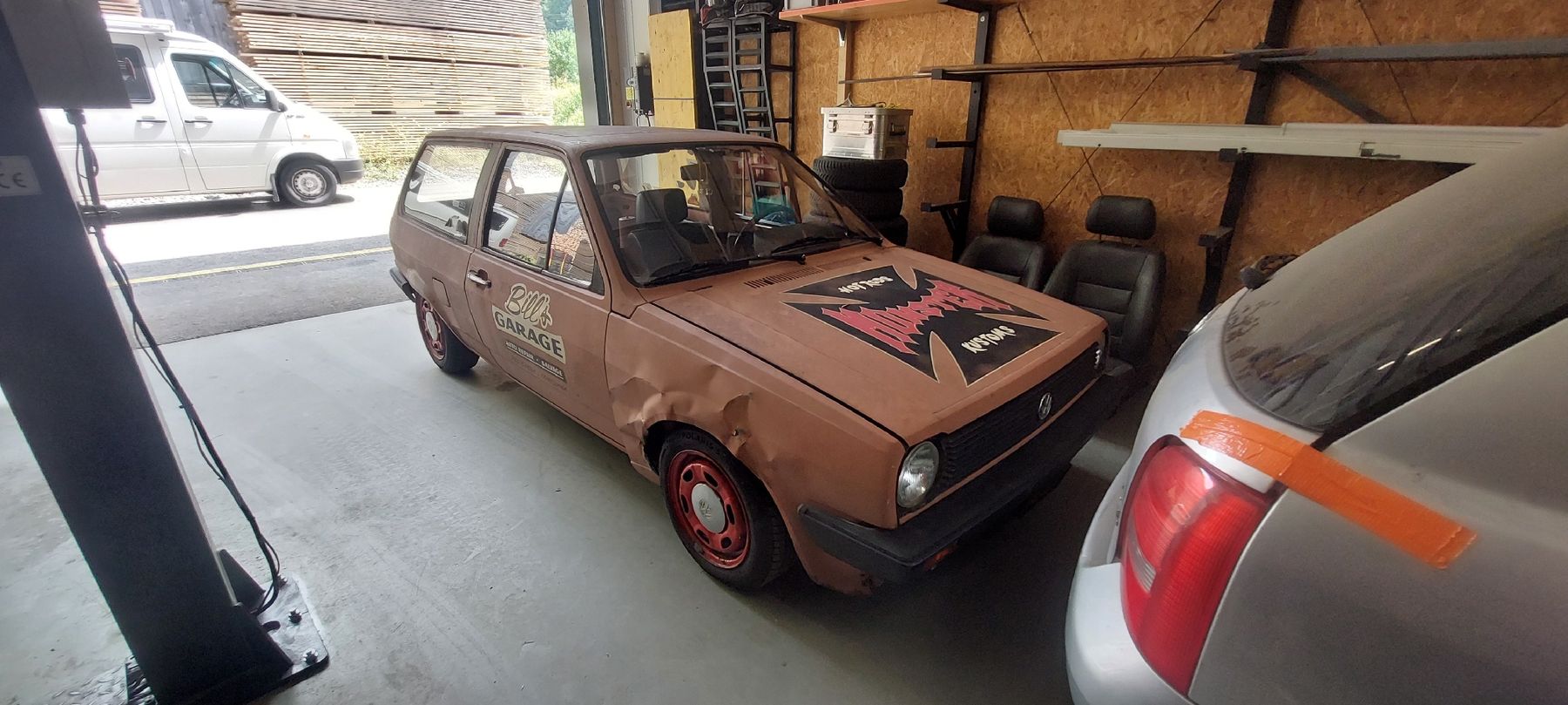 Autos: VW Polo Steilheck als Bastlerfahrzeug oder Teileträger – Défectueux à Muotathal par sil_nd66