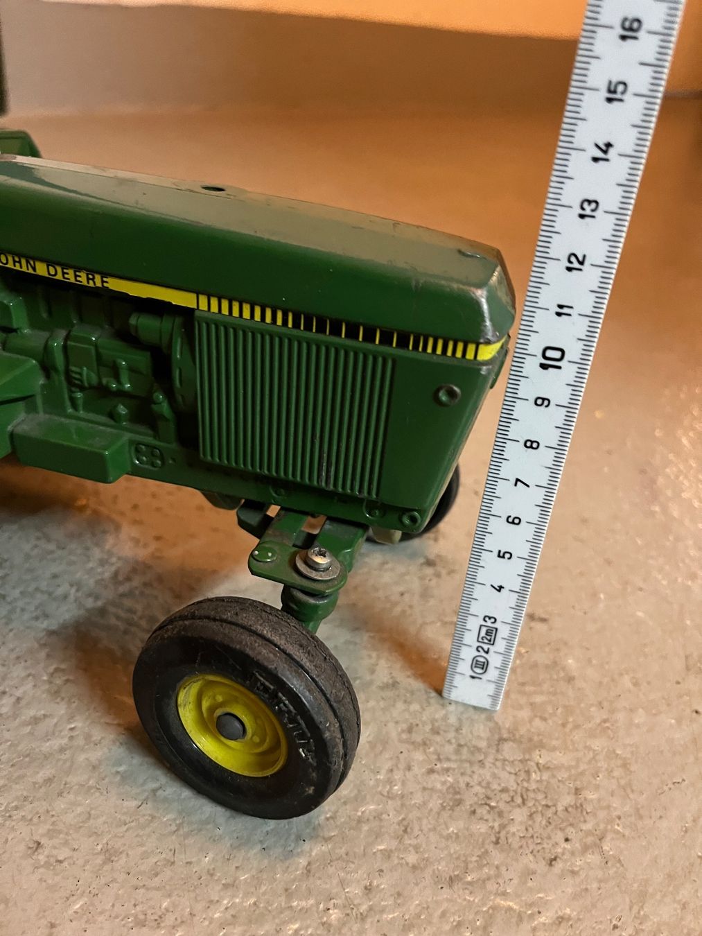 John Deere Trattori: John Deere Traktor – Difettoso da Buchs ZH venduto da rc-indoorbahn 7