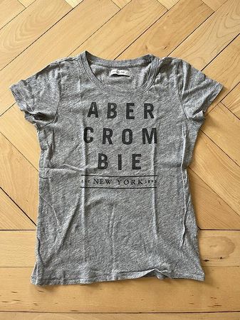 Abercrombie & Fitch T-Shirt, grau, Grösse M. Praktisch neu. 