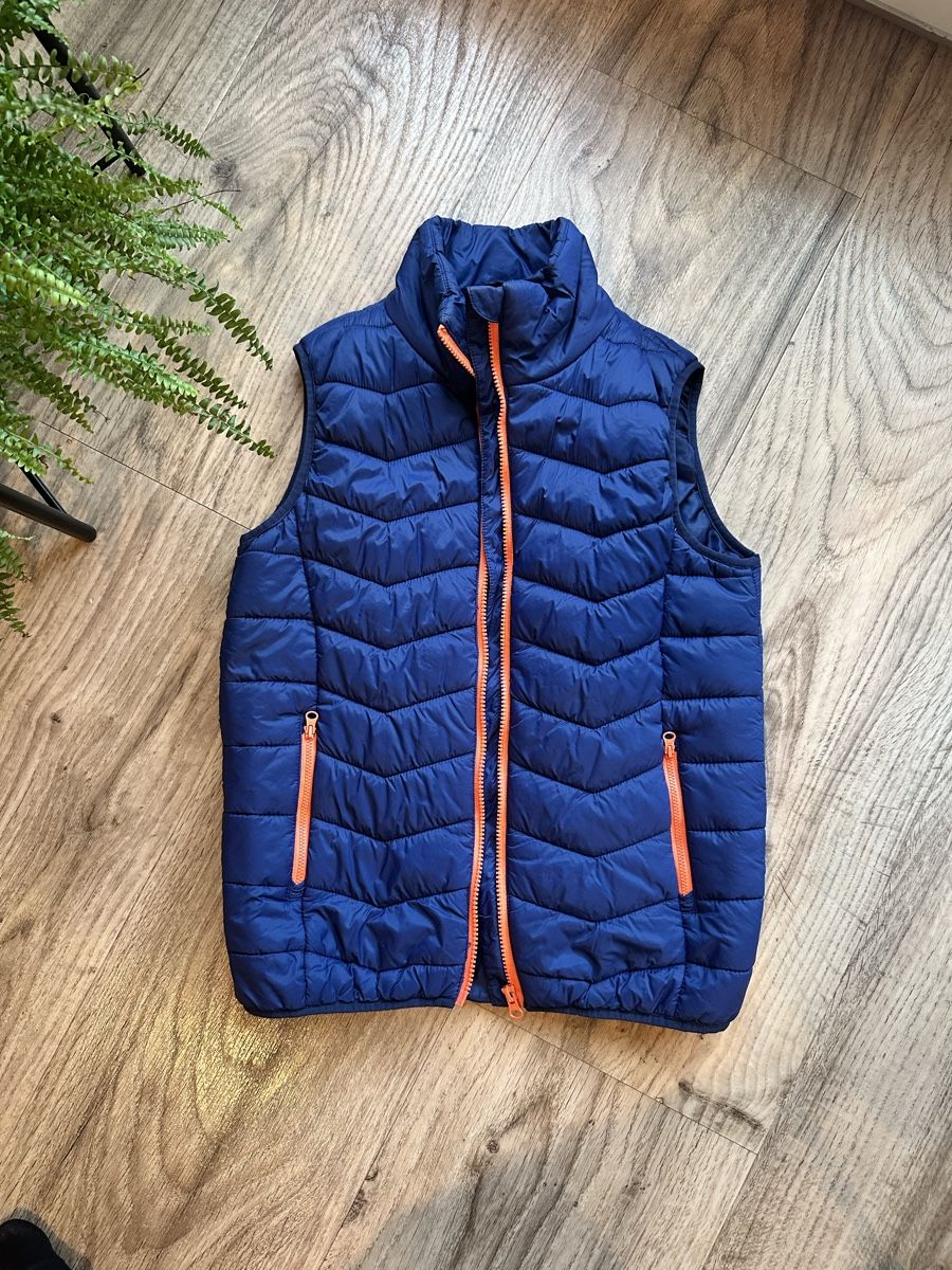 Altro abbigliamento per bambino: Stepp Gilet Gr. 164 – Usato da Eschenbach LU venduto da meusca