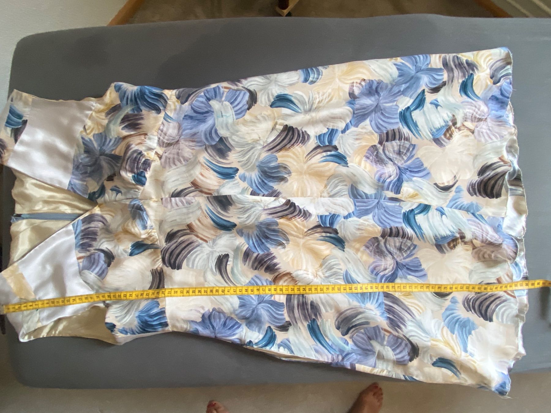 Vestiti: Seide Kleid 36-38 neu – Nuovo (secondo la descrizione) da Liestal venduto da Goldart 7