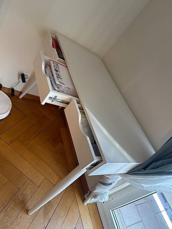 Bureaux: Schreibtisch weiss – D'occasion à Zürich par jes_78gl 2