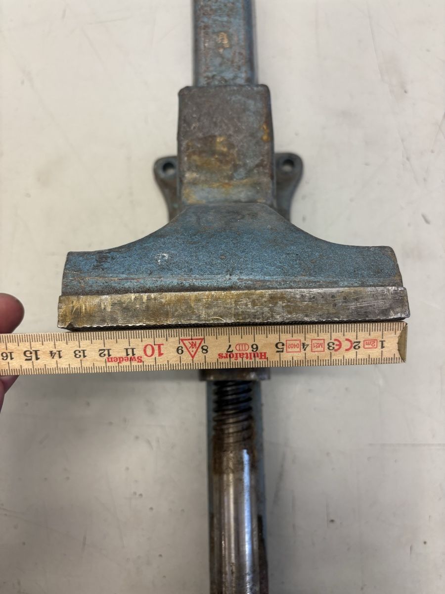 Tutti gli attrezzi: Schraubstock 15 Kg – Usato da Brittnau venduto da Paptor 4