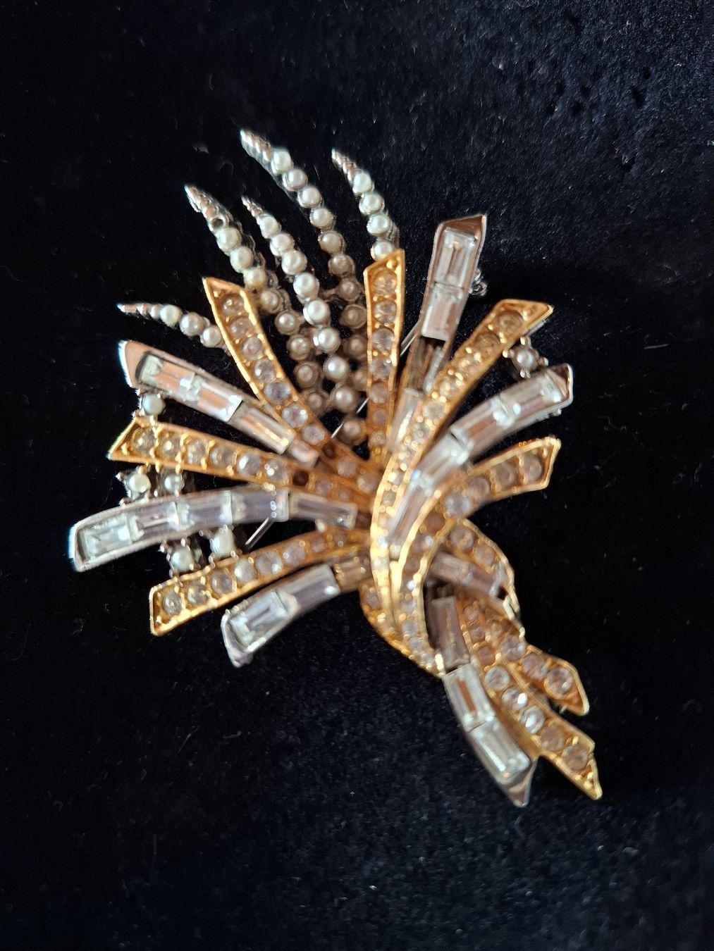 Broches & Aiguilles: VINTAGE BROSCHE STILISIERTE BLUME – Neuf (Voir description) à Gretzenbach par schibaya