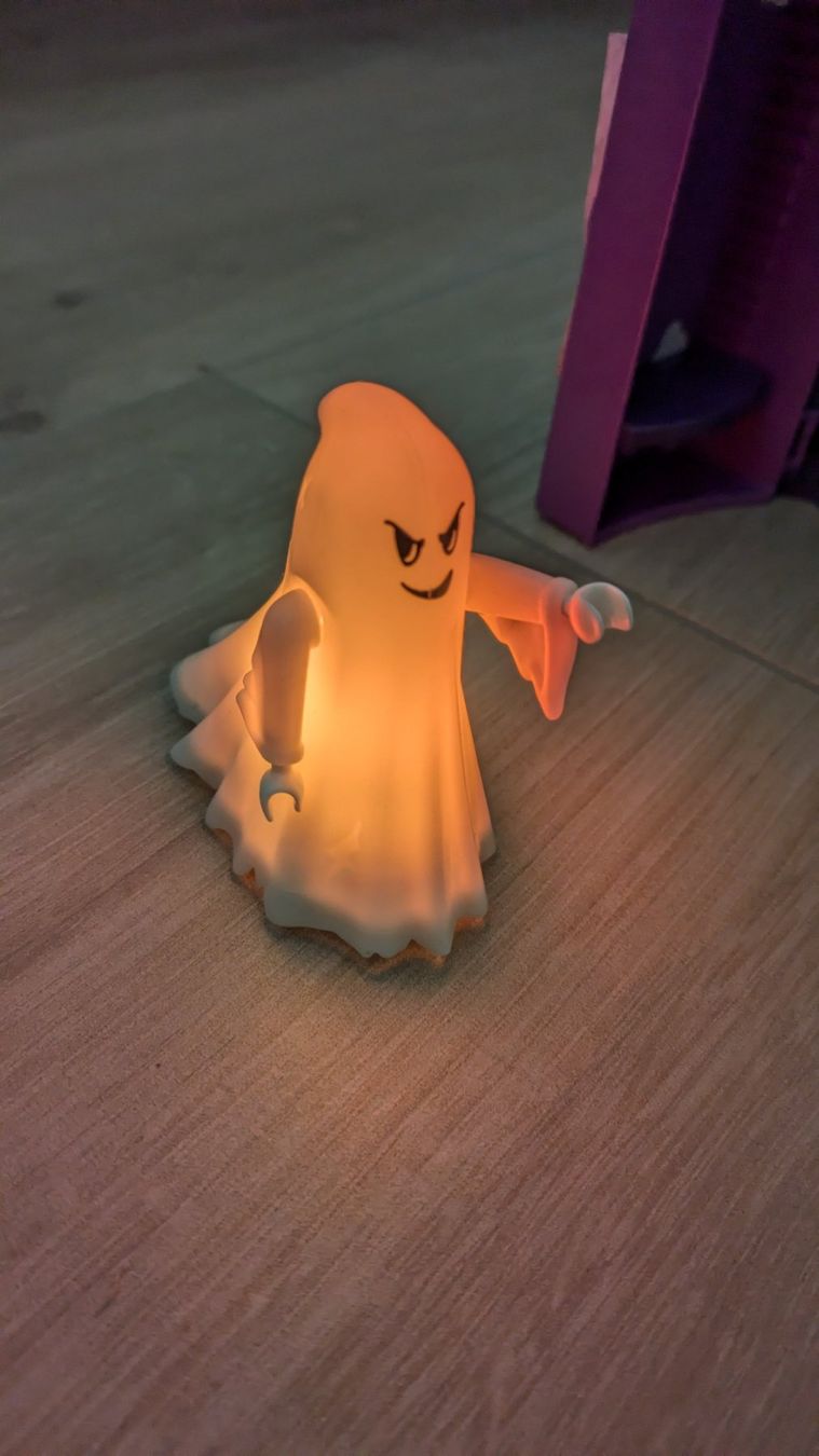 Playmobil Giocattoli: Playmobil Grusel Set - Scooby Doo / Ghostbuster Leuchtgeist – Usato da Staufen venduto da Fleby84 4
