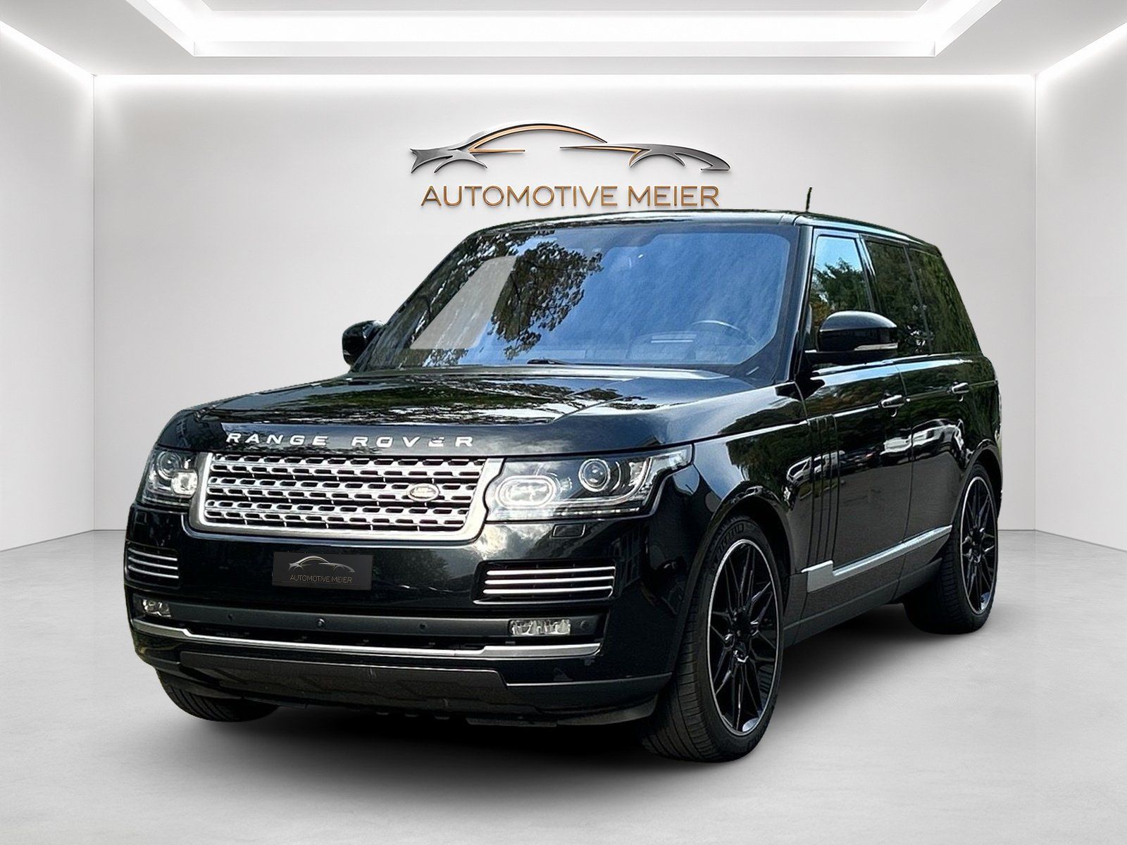 Land Rover Automobili: Land Rover Range Rover 4.4 LSDV8 lang Version ab CHF 1.00 – Usato da Steinhausen venduto da Automotive-Meier-1