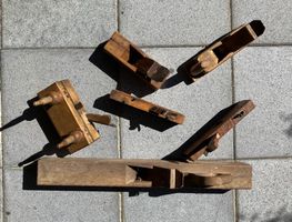 Outils, ancien rabot de menuisier