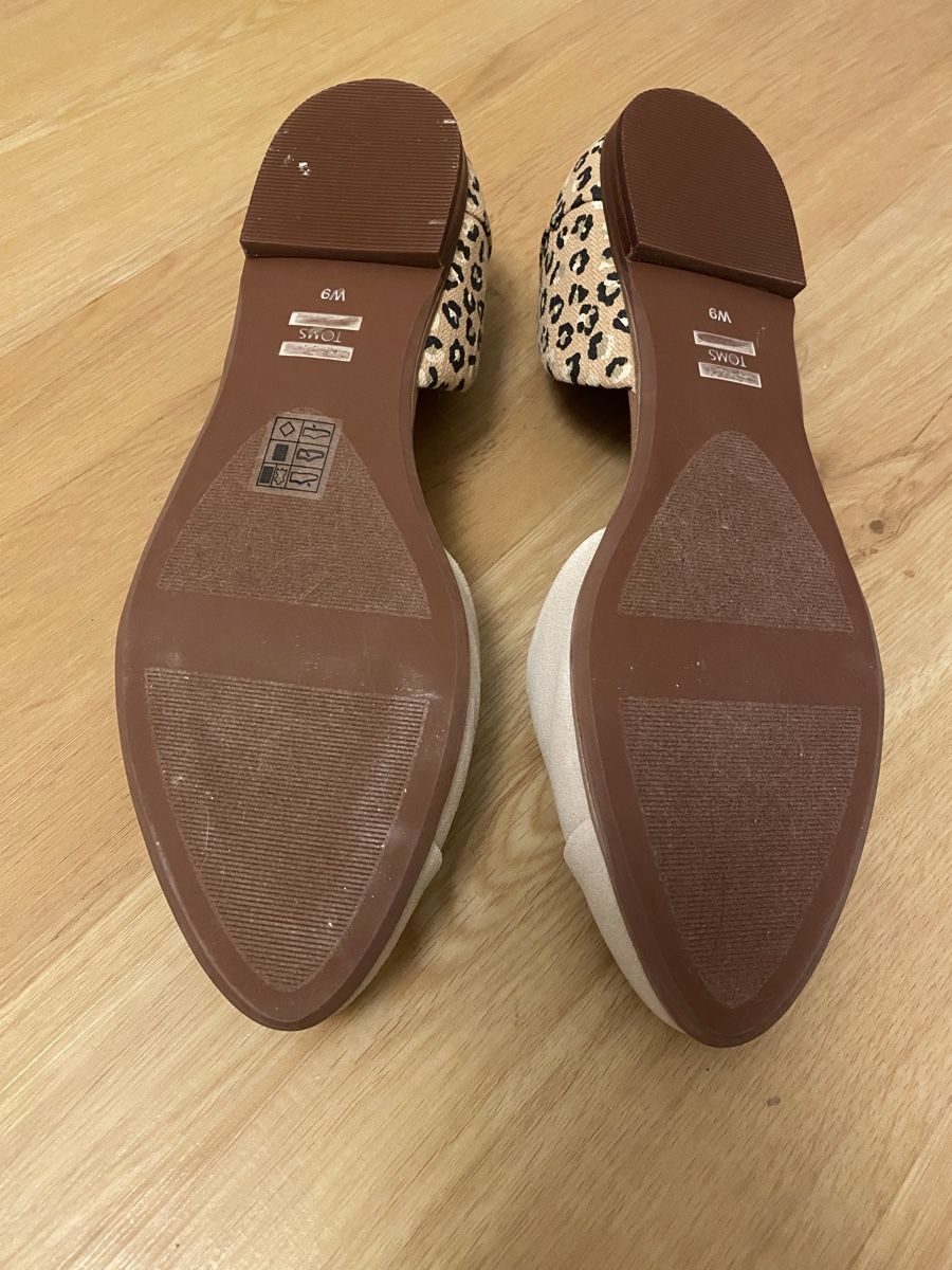 Scarpe da donna: TOMS Ballerinas Cheetah-Print EU 40 – Nuovo (secondo la descrizione) da Wetzikon ZH venduto da lackritz 1