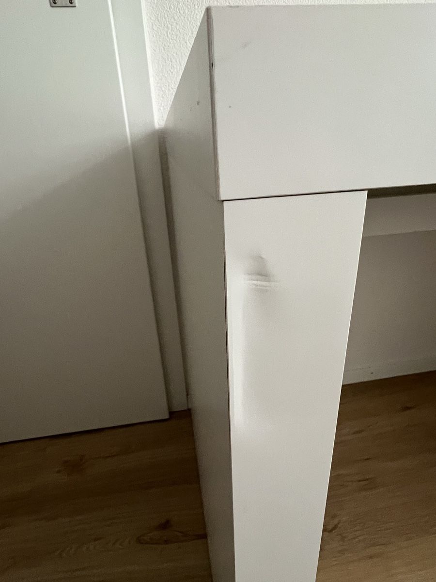 Scrivanie: Ikea Schreibtisch Malm – Usato da Dottikon venduto da Corkoc11 5