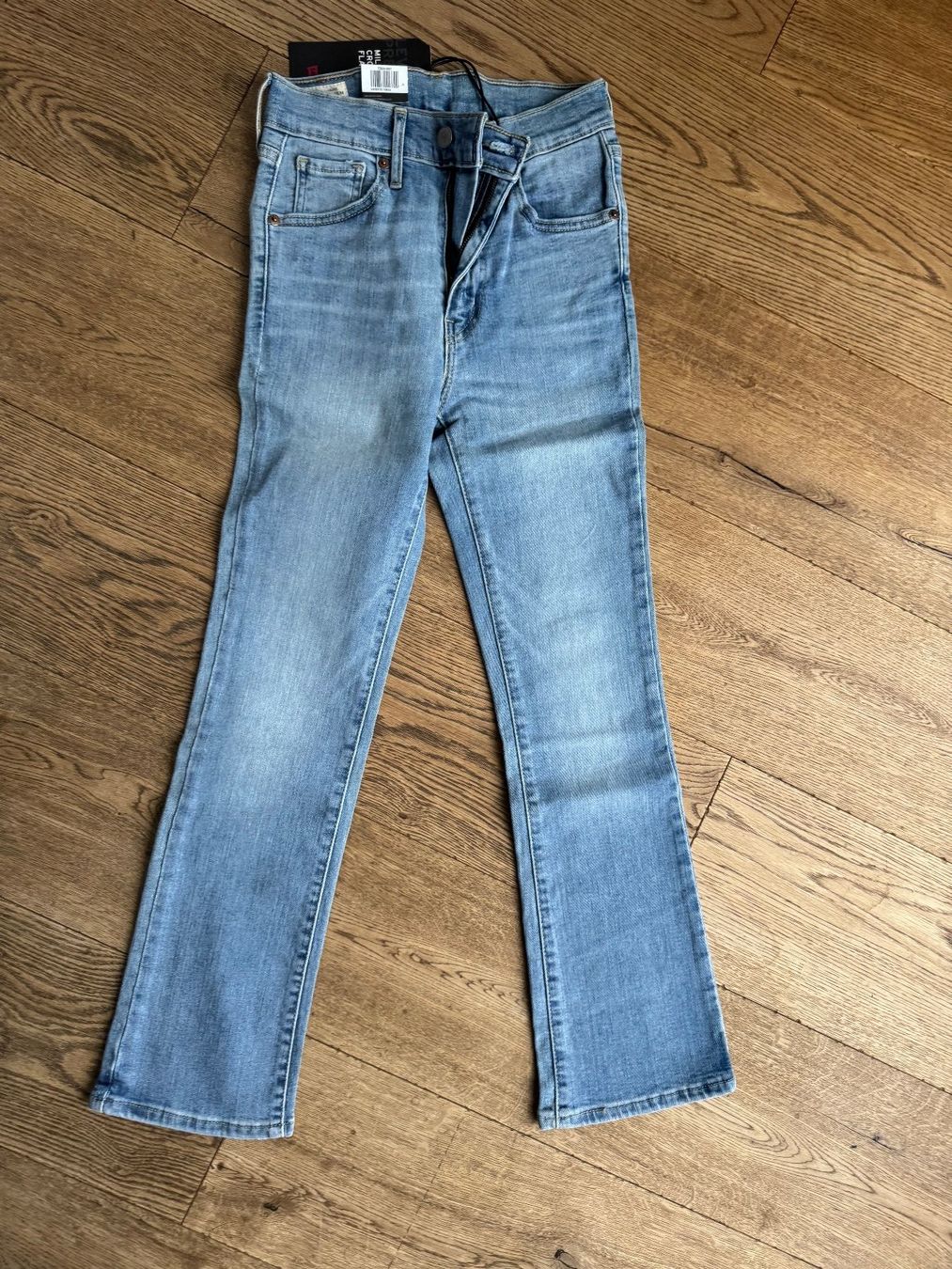 Levi's Jeans: Jeans, Levis //NEU// 24/26 – Usato da Stettfurt venduto da outlet72