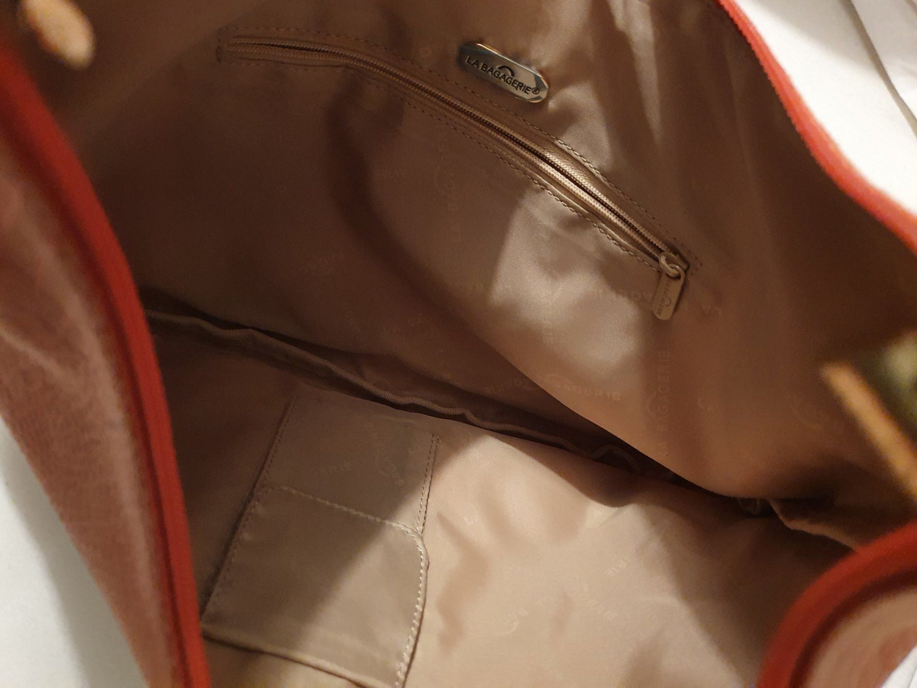 Borse da donna: Y2k Hobo bag – Usato da Buchs AG venduto da sxf96 2
