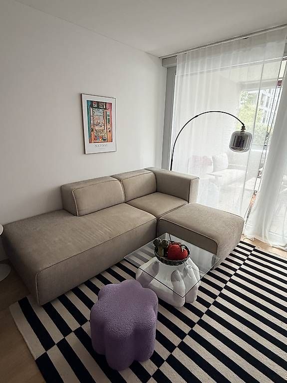 Sofas: Sofa - Designer-Sofa inkl. Hocker – D'occasion à Zürich par tyy