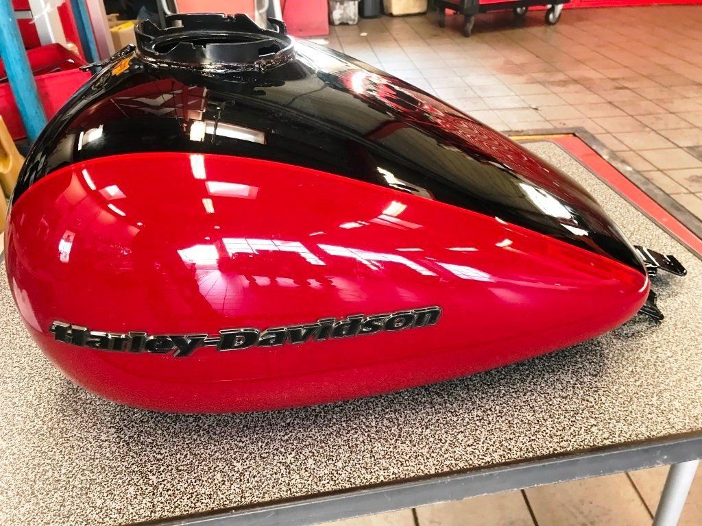 Harley-Davidson Sonstiges Fahrzeugzubehör: Harley Tank Touring 2021 – Gebraucht aus Spreitenbach von GerrySwiss 1